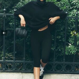 Alosoft High-Waist Iconic 90's Capri